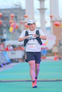 BIB: 5460
                            <button type="button" onclick="openModal(21765696)" class="btn btn-primary btn-sm float-right btn-popup" data-toggle="modal" data-target=".modal-high-quality">
                        <i class="fas fa-shopping-cart"></i> Add to Cart
                    </button>
                                            <button type="button" onclick="isThisMe(21765696, true)" class="btn btn-success btn-sm float-right btn-popup btn-isme hidden" data-toggle="tooltip" data-placement="bottom" title="นี่คือรูปของคุณใช่ไหม คลิกที่นี่เพื่อเอาเข้าอัลบั้ม">
                        <i class="fas fa-plus"></i> Add to album
                    </button>
                    <button type="button" onclick="isThisMe(21765696, false)" class="btn btn-warning btn-sm float-right btn-popup btn-isnotme hidden">
                        <i class="fas fa-ban"></i> Remove from album
                    </button>